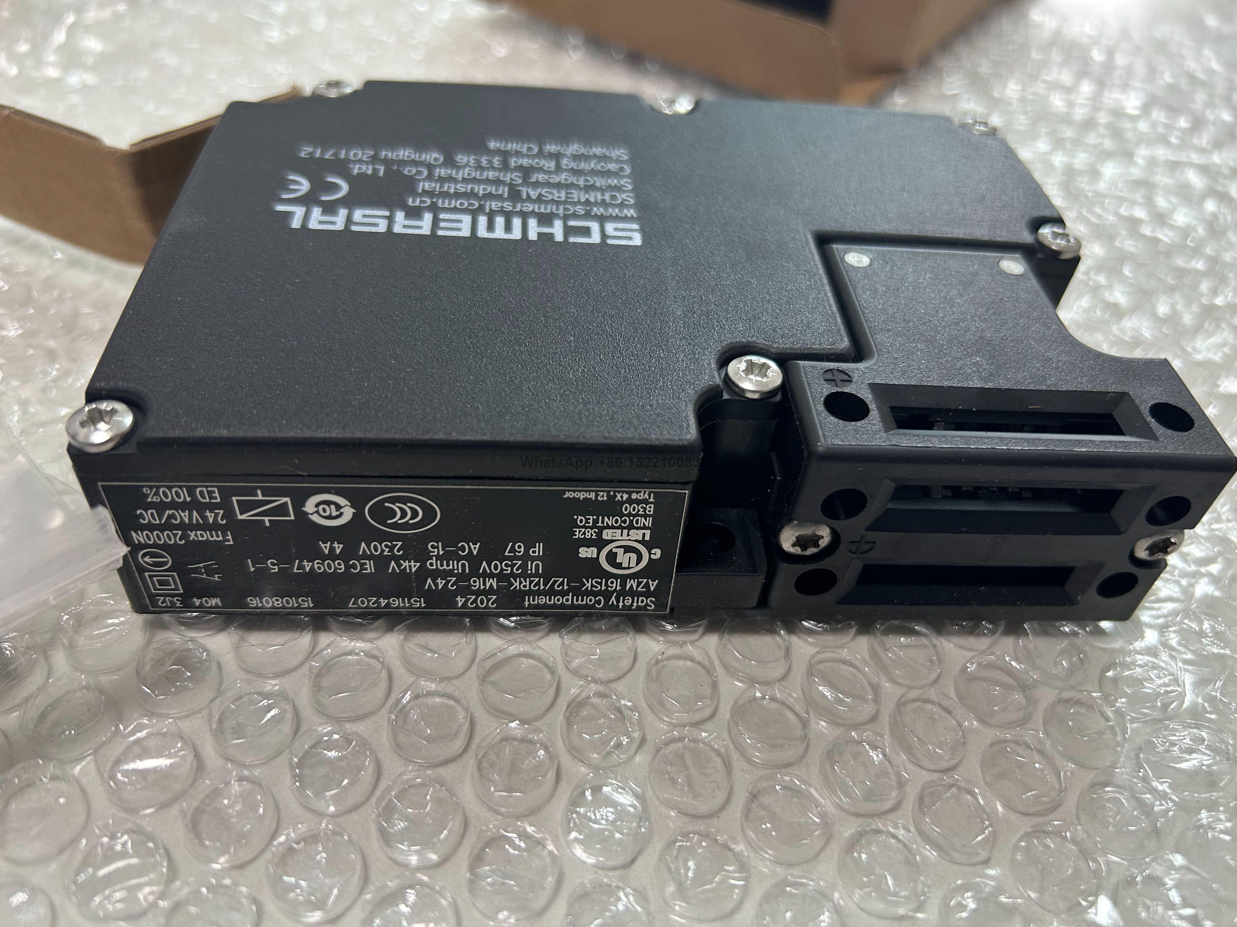  SCHMERSA Аварийный выключатель AZM 161SK-12/12RK-024 