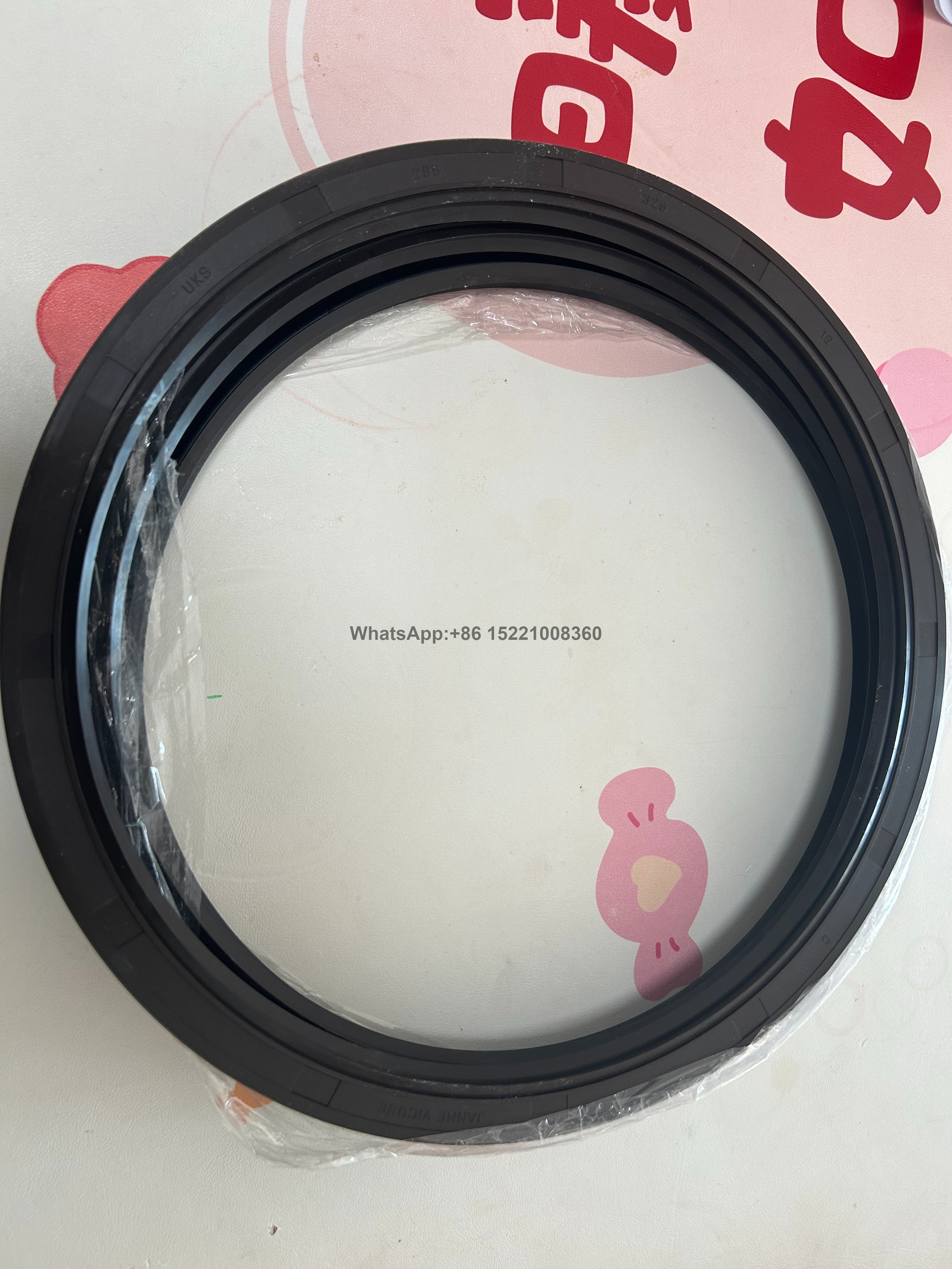 Сальник УКС ТС 285х325х16 НБР70 