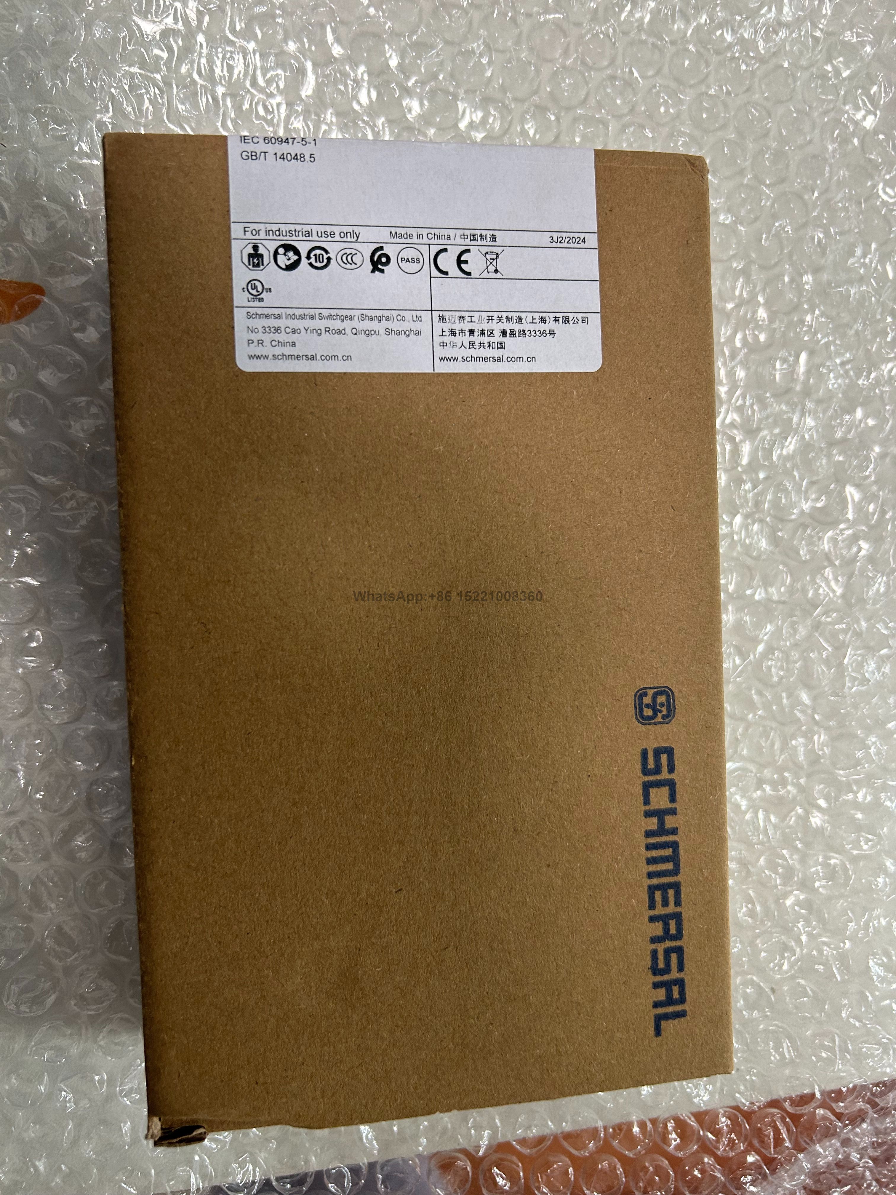  SCHMERSA Аварийный выключатель AZM 161SK-12/12RK-024 